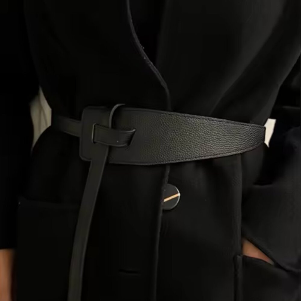 🖤 Elegant Black Leather Waist Belt 🖤